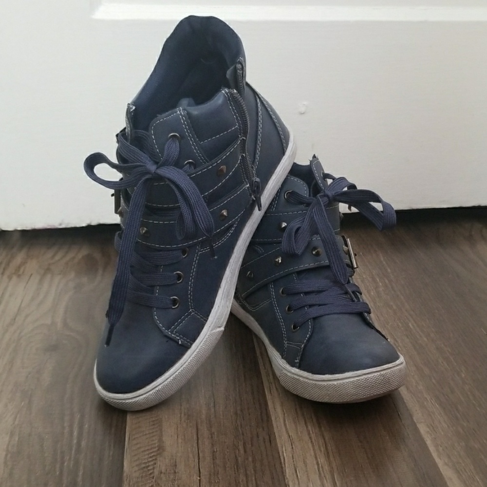 Skater Shoes